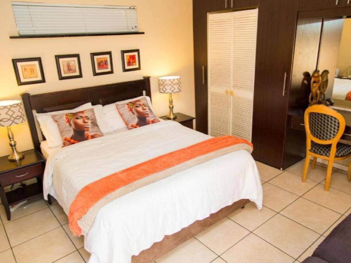 Sollunaa Guesthouse Sandton Eksteriør bilde