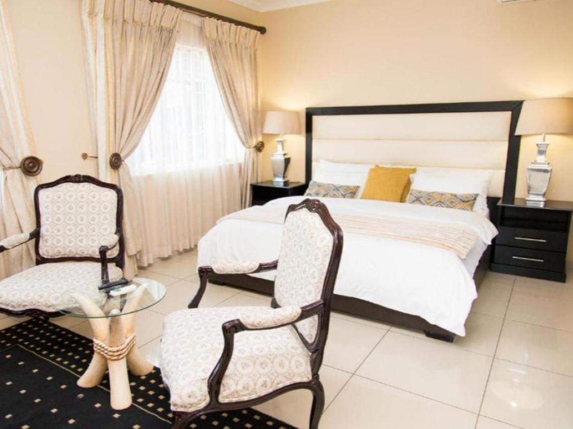 Sollunaa Guesthouse Sandton Rom bilde
