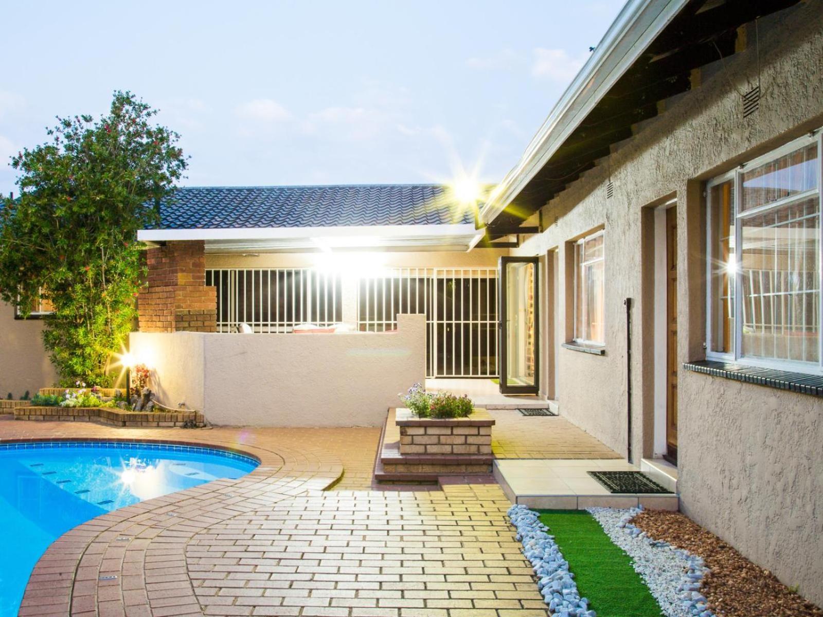 Sollunaa Guesthouse Sandton Eksteriør bilde