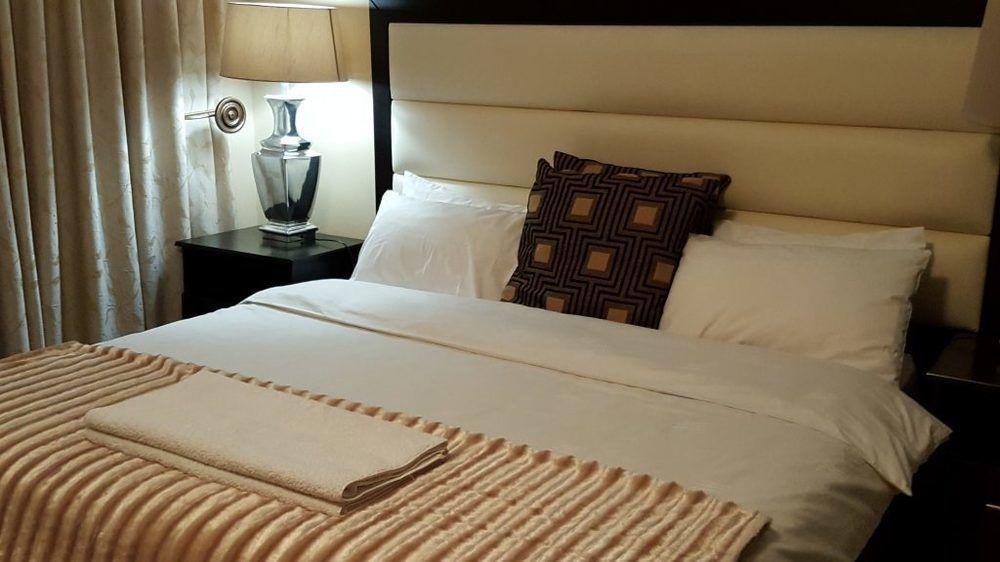 Sollunaa Guesthouse Sandton Eksteriør bilde