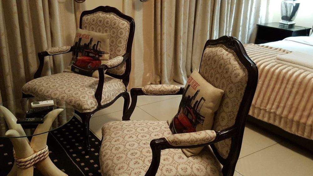 Sollunaa Guesthouse Sandton Eksteriør bilde